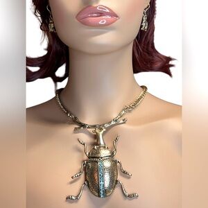 UnBranded NWOT Huge Antiqued Metal Finish Rhinestone Beetle Necklace & Earrings